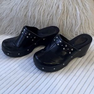 Arizona black leather studded clogs - Size 9.